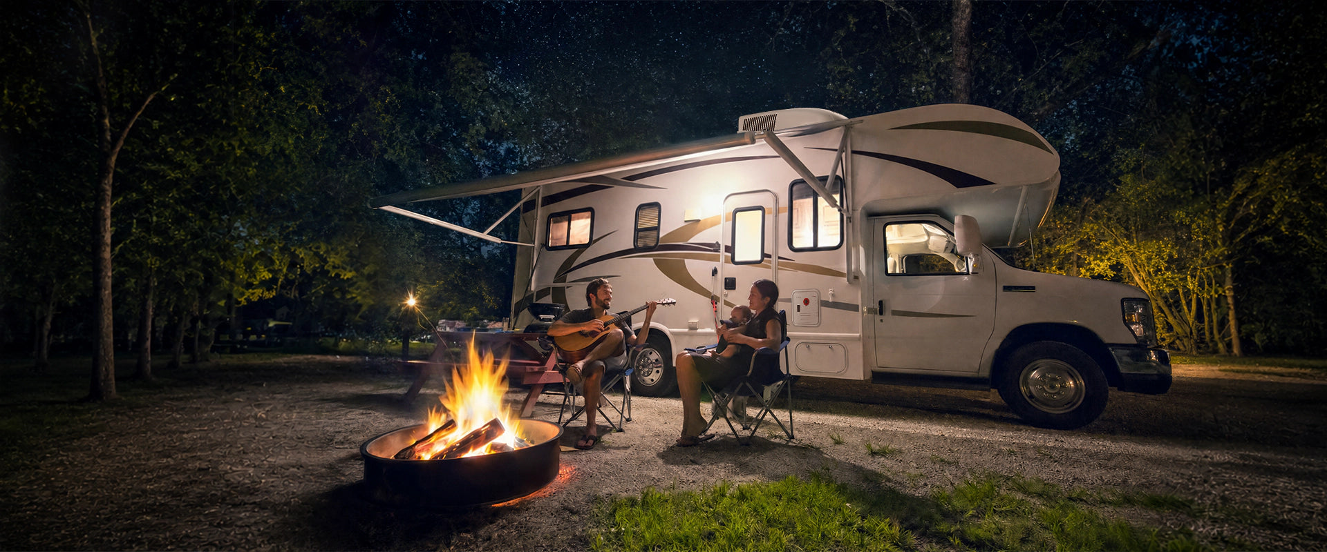 Fogatti S'mores Day RV campsite at night