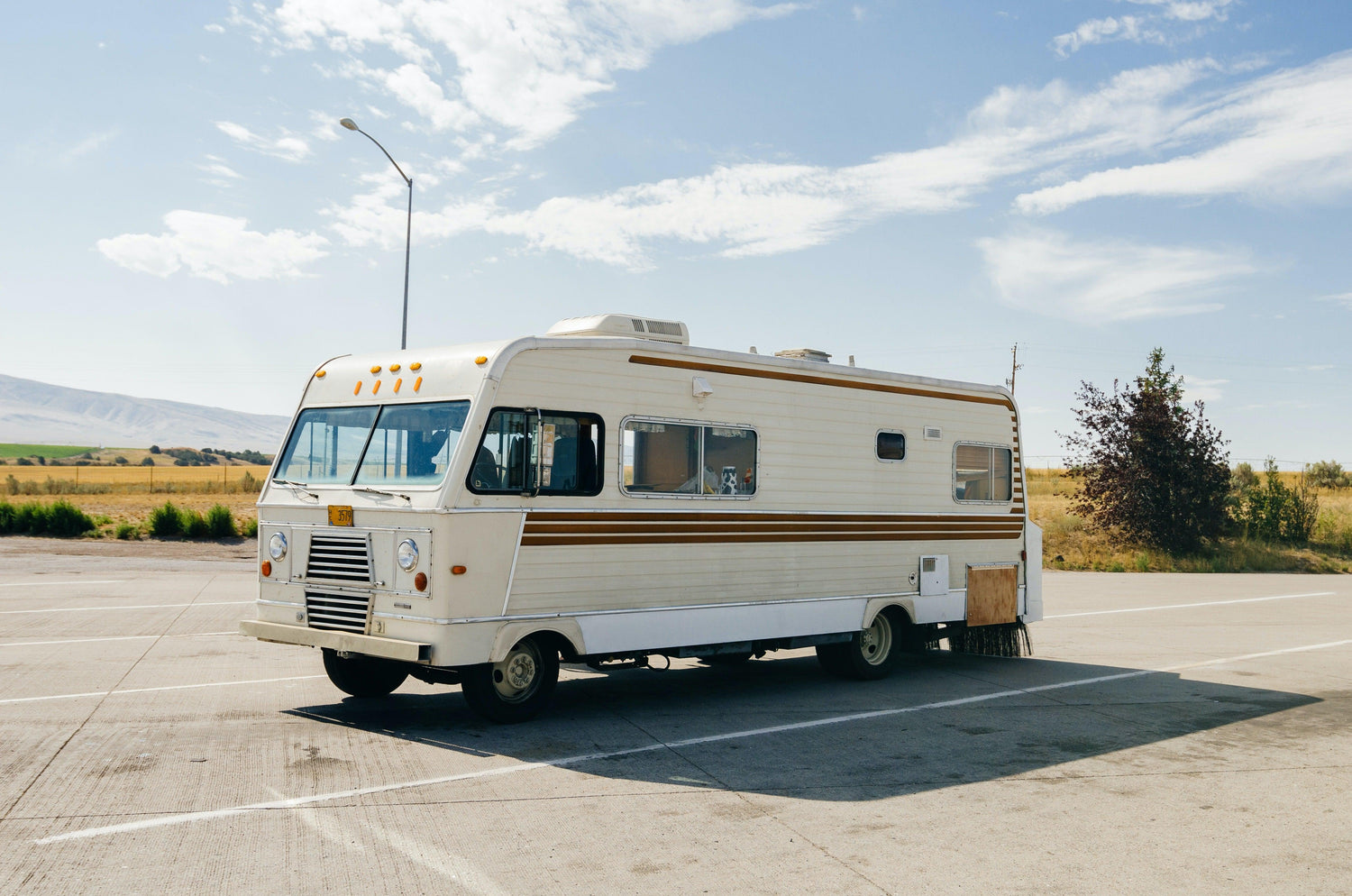 What You Need To Know Before Taking Off In An RV - Fogatti Living